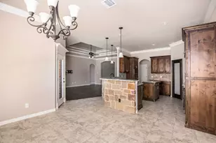 136 Flying Diamond Dr, Springtown, TX 76082 - Photo 7