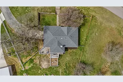 102 Dawn Circle, Weatherford, TX 76086 - Photo 9