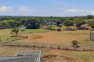 102 Dawn Cir, Weatherford, TX 76086 - Photo 3