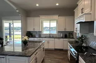 313 Hidden Shores Dr, Cisco, TX 76437 - Photo 11