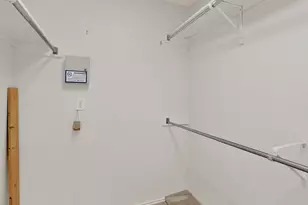 2086 Montclair Ln, Lewisville, TX 75067 - Photo 31