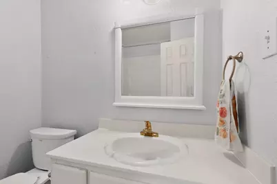 2086 Montclair Lane, Lewisville, TX 75067 - Photo 25