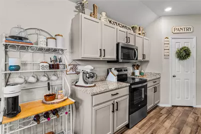 7121 Guadalupe Road, Waco, TX 76633 - Photo 17