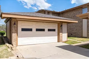 7 Dewberry Ct, Bedford, TX 76021 - Photo 31
