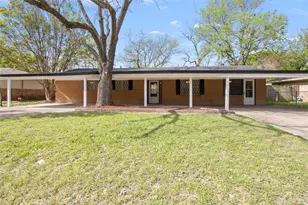 3528 N Beaton St, Corsicana, TX 75110 - Photo 1
