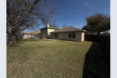 9301 Goldenview Drive, Fort Worth, TX 76244 - Photo 17