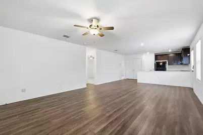 5324 Vinebrook Way, Princeton, TX 75407 - Photo 11