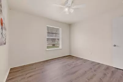 1538 Oakbrook Street, Lancaster, TX 75134 - Photo 21