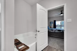 917 Clark Dr, Ferris, TX 75125 - Photo 23