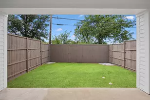 6529 Roper St, Dallas, TX 75209 - Photo 35