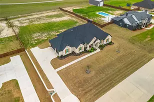 2330 Kinley Brooke Dr, Waxahachie, TX 75167 - Photo 37