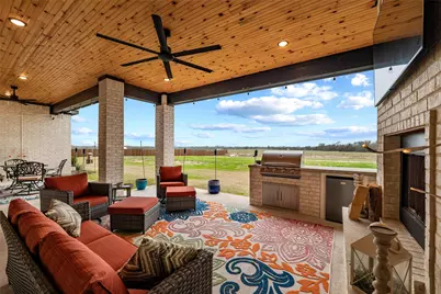 2330 Kinley Brooke Drive, Waxahachie, TX 75167 - Photo 31