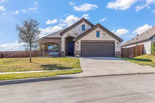 2556 Silver Fox Trl, Weatherford, TX 76087 - Photo 1