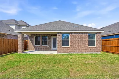 1315 Hopes Lake Drive, Princeton, TX 75407 - Photo 17