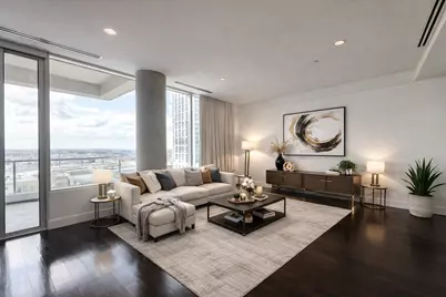 2408 Victory Park Lane #1032, Dallas, TX 75219 - Photo 1