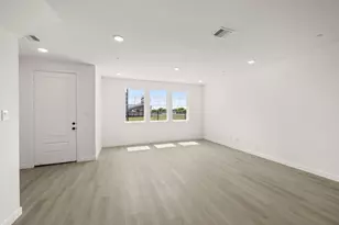 5704 Lakeview Dr, Watauga, TX 76148 - Photo 7