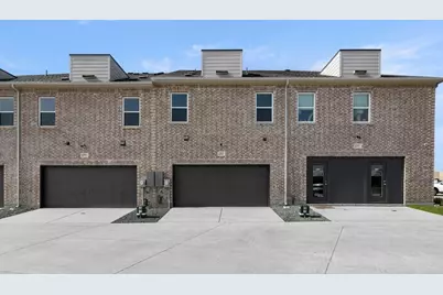 5704 Lakeview Drive, Watauga, TX 76148 - Photo 3