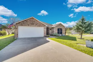 702 Green Acres Ln, Midlothian, TX 76065 - Photo 3