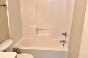 2320 Aldergate Dr, Arlington, TX 76012 - Photo 17