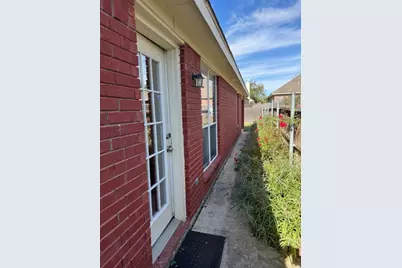 8353 Riversprings Drive, Fort Worth, TX 76053 - Photo 17