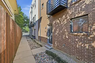 3930 Bowser Ave, Dallas, TX 75219 - Photo 3