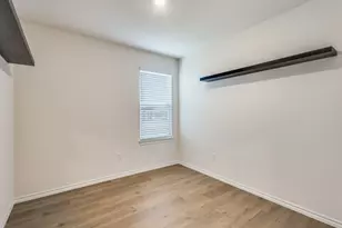 829 Primrose Ln, Pilot Point, TX 76258 - Photo 21