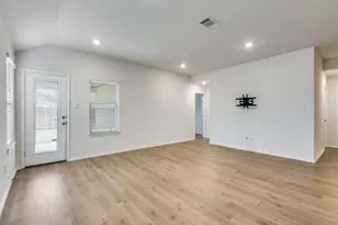 829 Primrose Ln, Pilot Point, TX 76258 - Photo 7