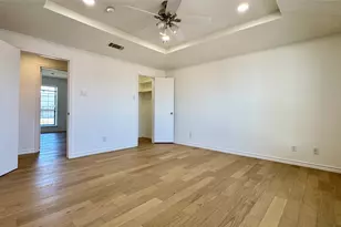 3915 Spring Hollow Dr, Carrollton, TX 75007 - Photo 19