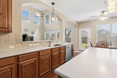 10210 Fairway Vista Drive, Rowlett, TX 75089 - Photo 11