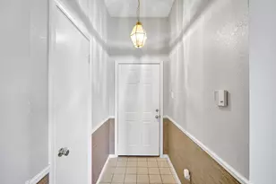 300 Morene Ave, Waxahachie, TX 75165 - Photo 5