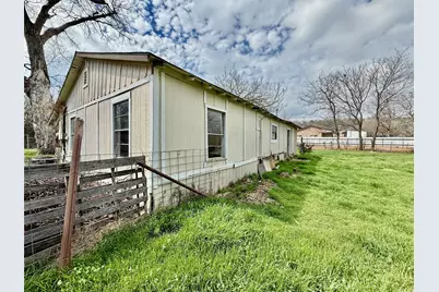 503 SW 15th Avenue, Mineral Wells, TX 76067 - Photo 19