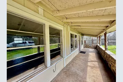 503 SW 15th Avenue, Mineral Wells, TX 76067 - Photo 3