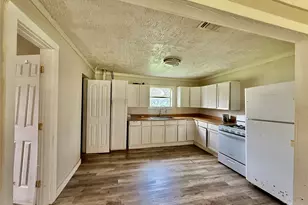 503 SW 15th Ave, Mineral Wells, TX 76067 - Photo 7