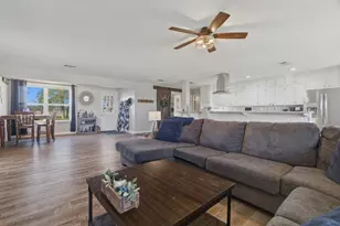 143 Mohave Dr E, Lake Kiowa, TX 76240 - Photo 15