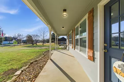 143 Mohave Drive E, Lake Kiowa, TX 76240 - Photo 5