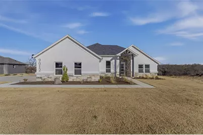 9012 Valley Oak Court, Springtown, TX 76082 - Photo 3