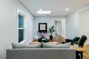 10523 Newcombe Dr, Dallas, TX 75228 - Photo 5