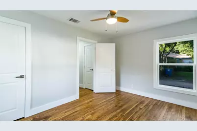 10523 Newcombe Drive, Dallas, TX 75228 - Photo 21