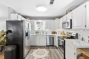 1051 Meadow Oaks St, Reno, TX 76020 - Photo 19