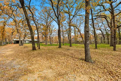 1051 Meadow Oaks Street, Reno, TX 76020 - Photo 7