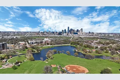 308 E 7th Street, Dallas, TX 75203 - Photo 9