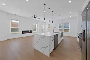 308 E 7th St, Dallas, TX 75203 - Photo 21