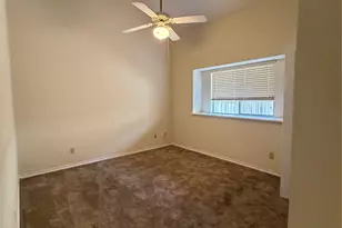 629 N Parks Dr, DeSoto, TX 75115 - Photo 7