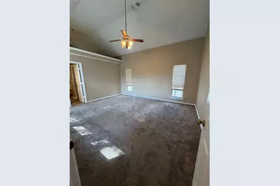 629 N Parks Drive, DeSoto, TX 75115 - Photo 11