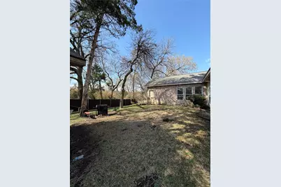 629 N Parks Drive, DeSoto, TX 75115 - Photo 13