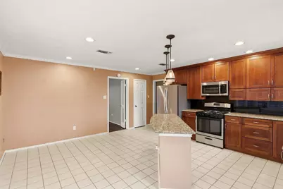 321 Hunters Creek Drive, Mesquite, TX 75150 - Photo 9