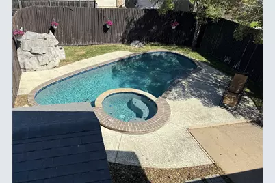 321 Hunters Creek Drive, Mesquite, TX 75150 - Photo 19