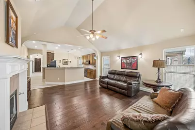 11652 Blackhawk Drive, Frisco, TX 75033 - Photo 13
