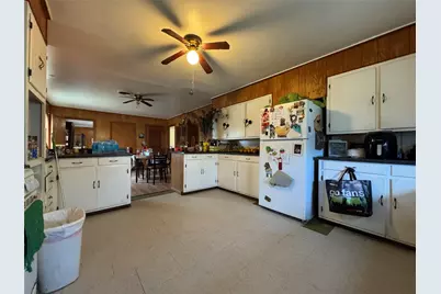 733 Foster Street, Marlin, TX 76661 - Photo 3