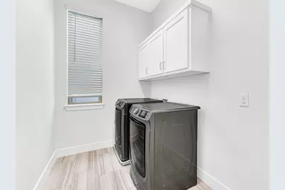 8008 Zeppos Drive, Plano, TX 75024 - Photo 11